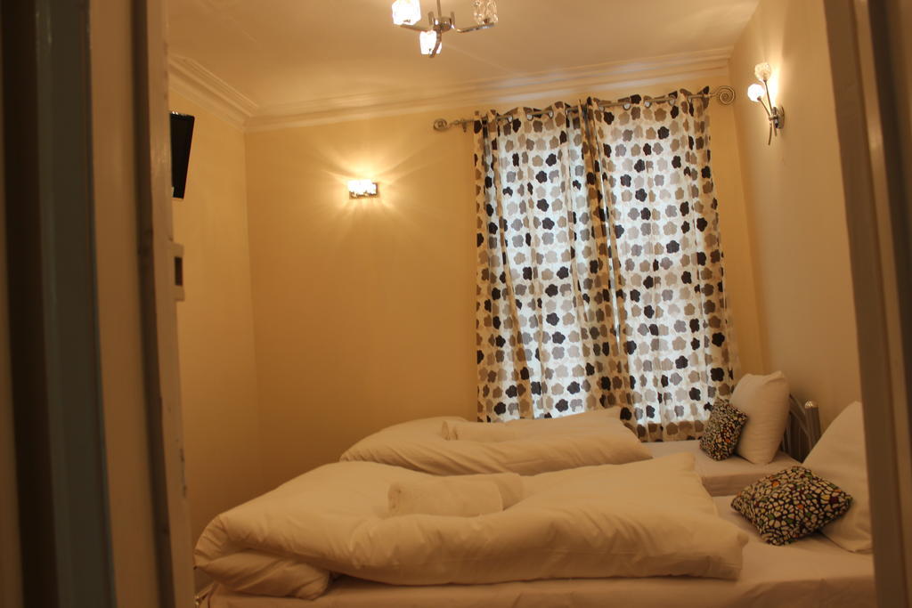 Avenue Inn Илфорд Экстерьер фото